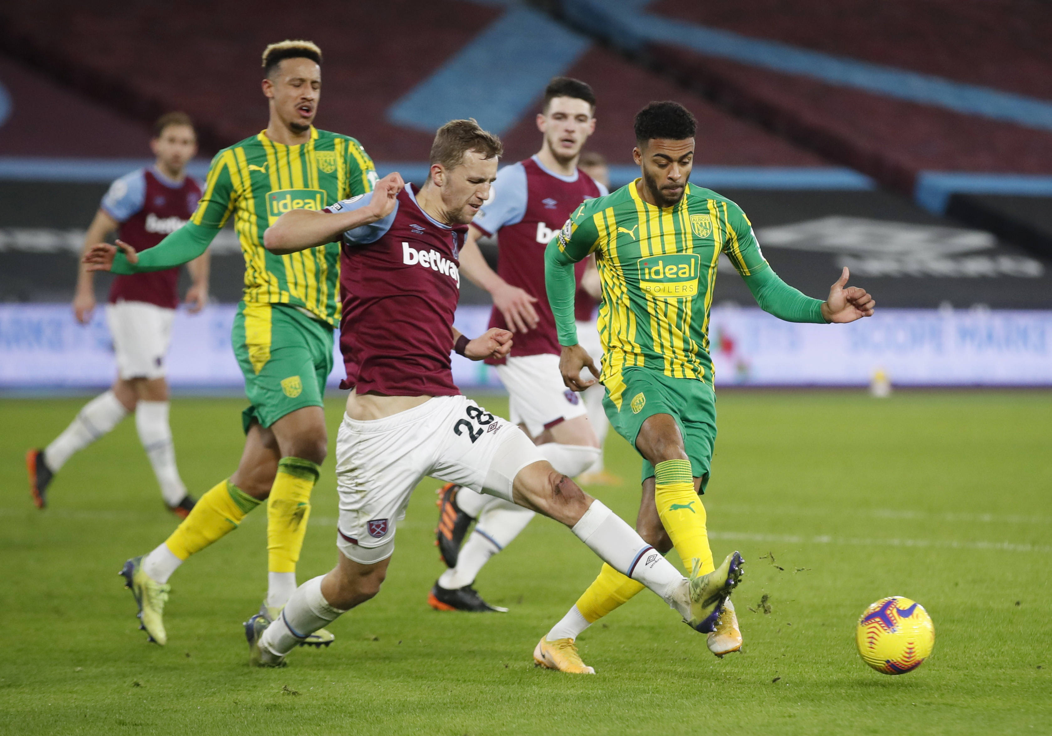 西亚的比赛 西亚的比赛